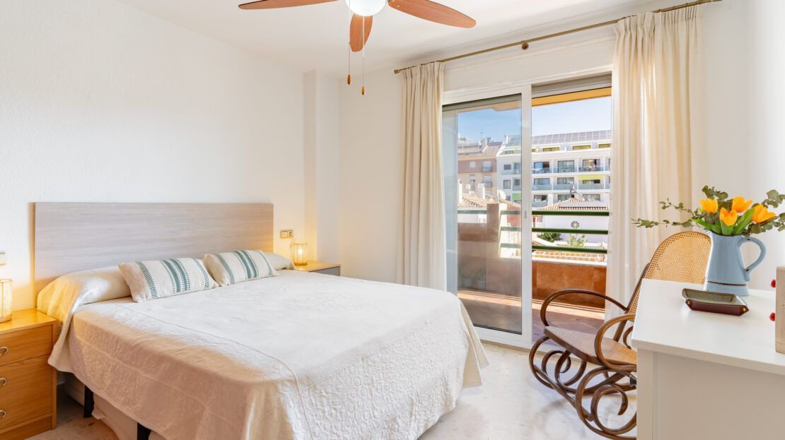 Asunto Fuengirola Bolichesissa Santaisabel
