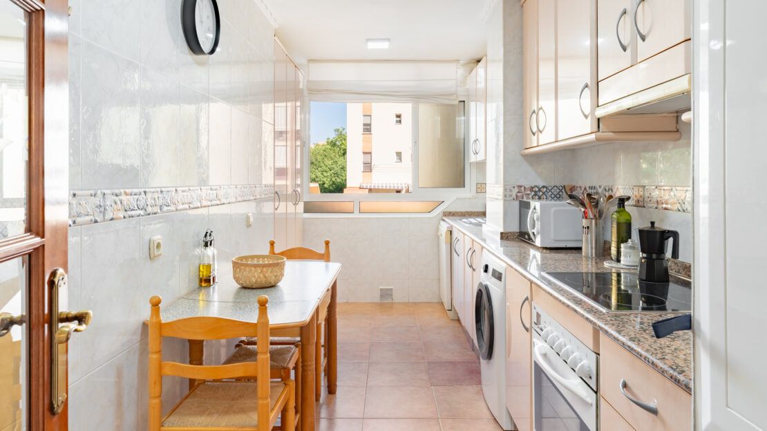 Asunto Fuengirola Bolichesissa Santaisabel